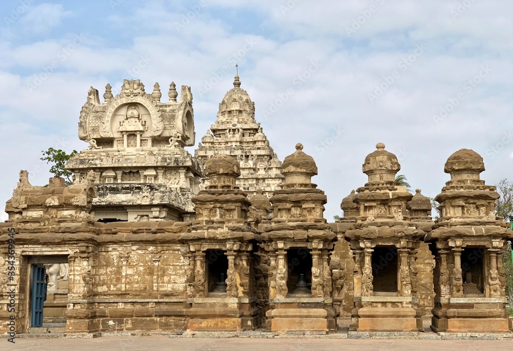 The Kanchi Kailasanathar temple in Kancheepuram. It is one of the oldest structure built by Narasimhavarman-II during 700AD in Pallava architecture style.