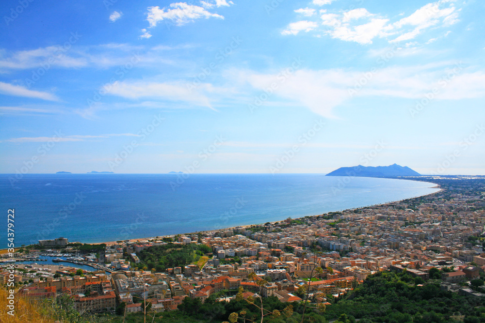 Panorama da Terracina su S.Felice Circeo - Riviera di Ulisse