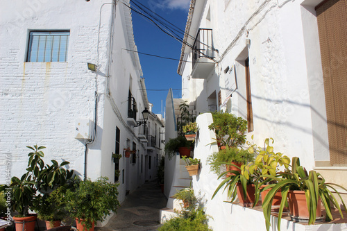 Fototapeta Naklejka Na Ścianę i Meble -  Beautiful streets of the town of Frigiliana (Malaga). Town declared one of the most beautiful in Spain