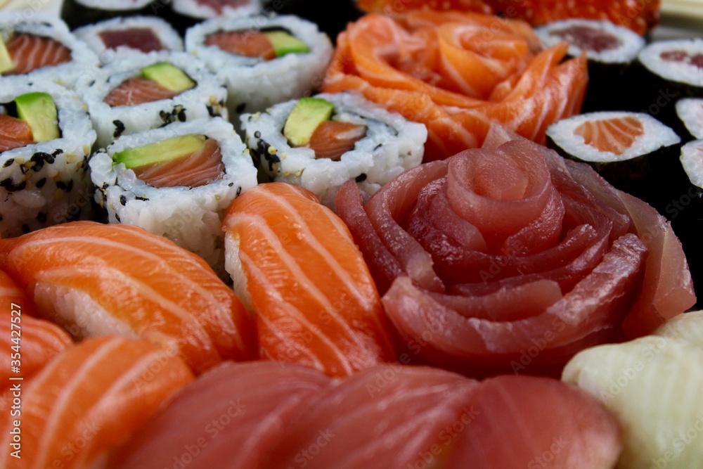 Comida japonesa (Sushi, Maki, Sashimi...) Comida japonesa (Sushi, Maki, Sashimi...)