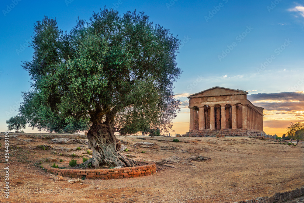 Agrigento - valle dei templi - Sicily - Italy