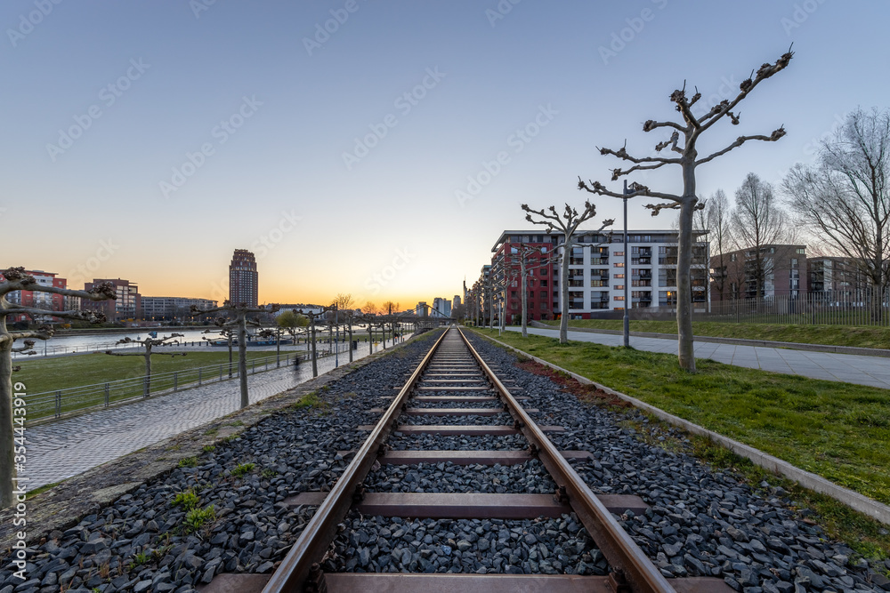 Fototapeta premium Road track to Frankfurt down town