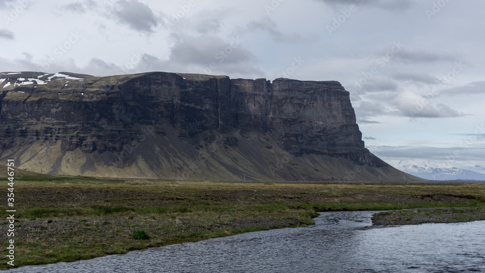 The iconic Lómagnúpur cliff. An iconic cliff, visible from great ...