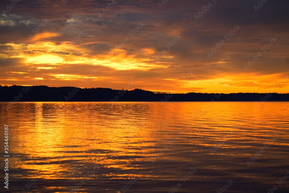 ATARDECER ATARDECER