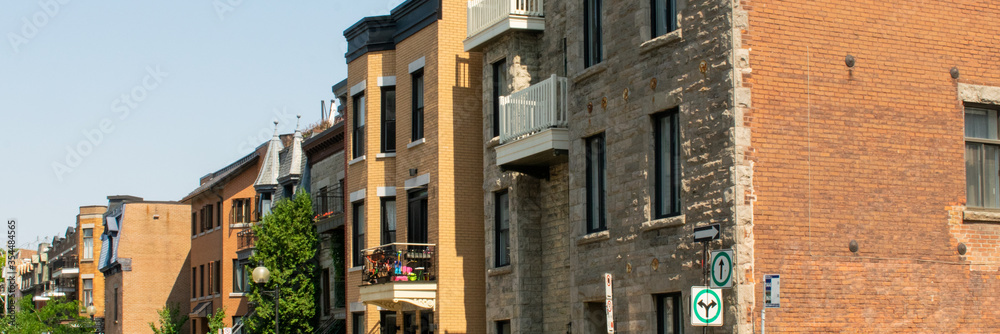 old houses in Quebec