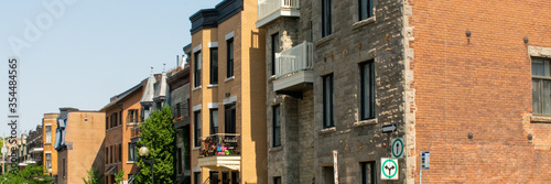 old houses in Quebec