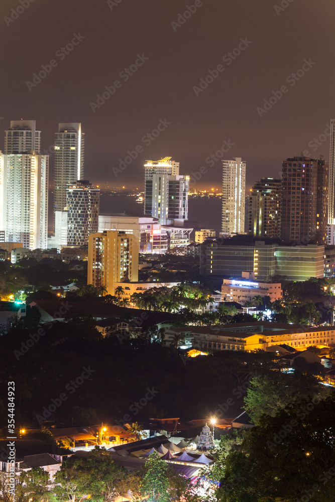 Fototapeta premium Cityscape view of George Town Penang during dawn