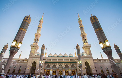 Foto Nabawi Mosque, The Prophet Muhammad Mosque, a holy mosque for moslem people in Medina, Saudi Arabia