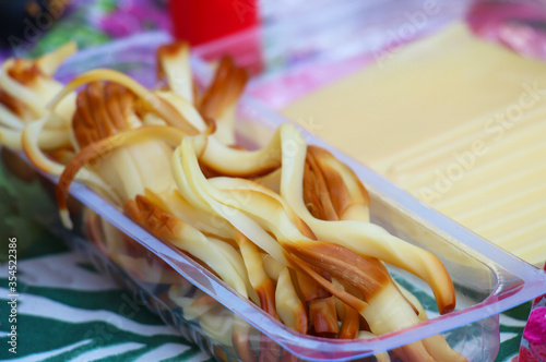 sliced cheese, a gourmet snack