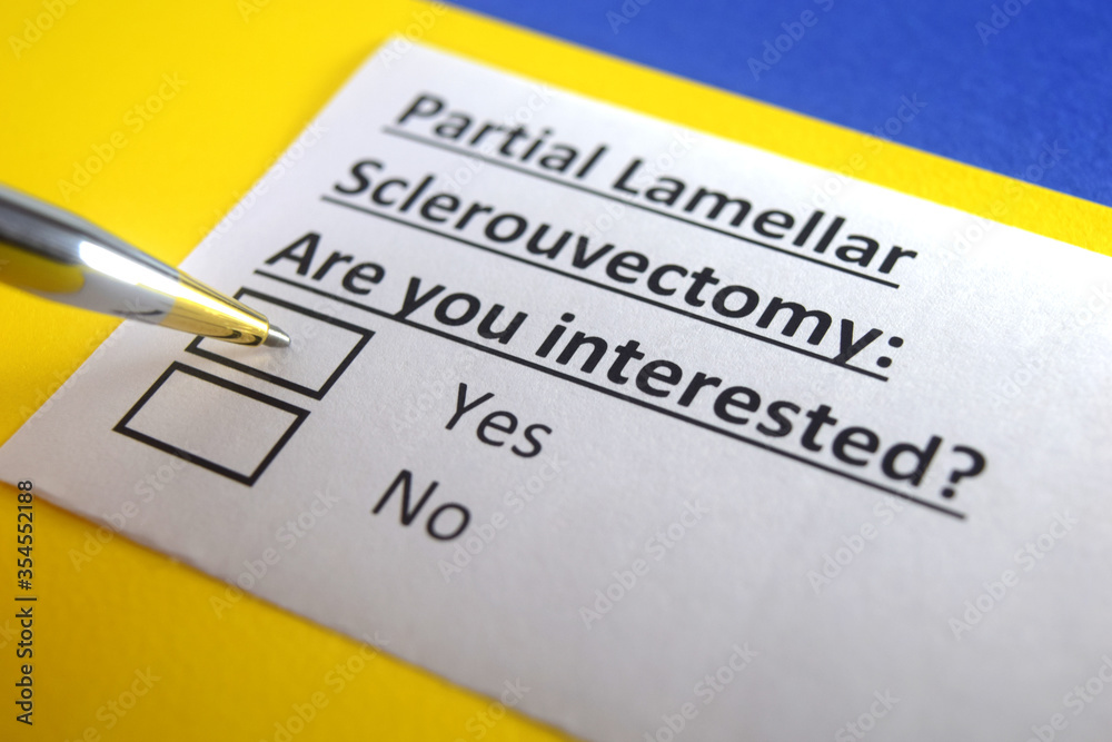 Obraz premium One person is answering question about partial lamellar sclerouvectomy.