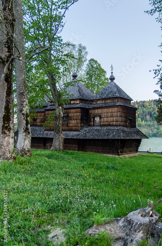Fototapeta Naklejka Na Ścianę i Meble -  Cerkiew  w miejscowości Smolnik nad Sanem Bieszczady 