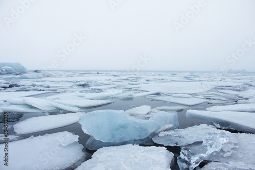 Iceland landscapes from April  so quite snowy. J  kuls  rl  n