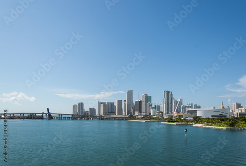 Miami Skyline © Simon