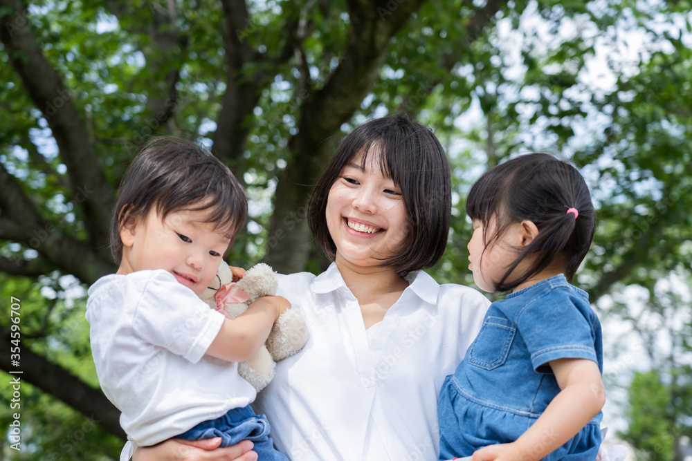 家族　ファミリー　育児　子育て