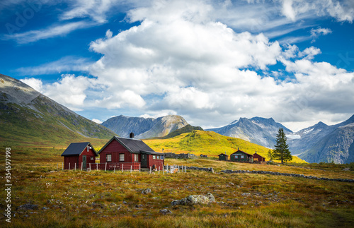 Beautiful late summer in the mountains, Isfjorden and Kavliheian valley.