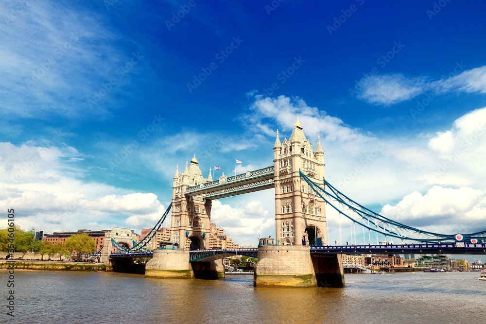 Fototapeta premium London - Tower Bridge. Filtered colors style.