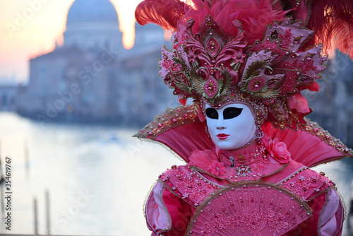 Fototapeta Naklejka Na Ścianę i Meble -  Venice, Grand canal, carnaval, mask