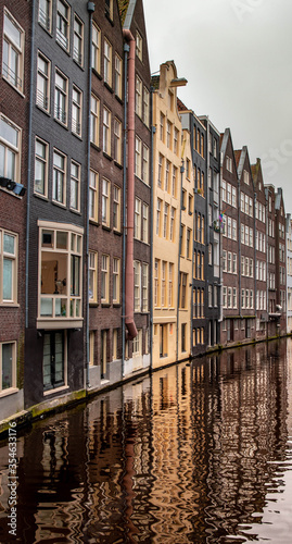 Amsterdam, traditional buildings © Pierre vincent