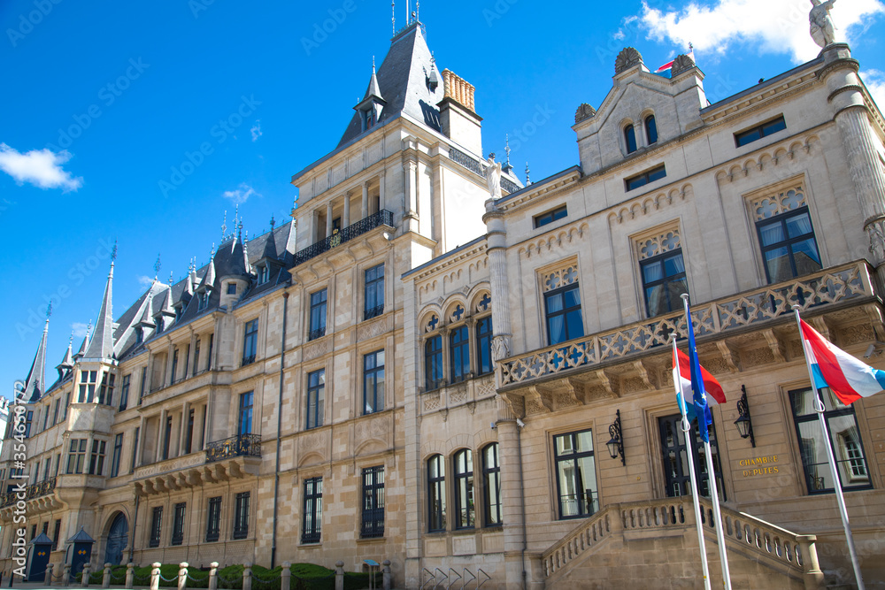 Fototapeta premium Luxemburg - Palais Grand-Ducal