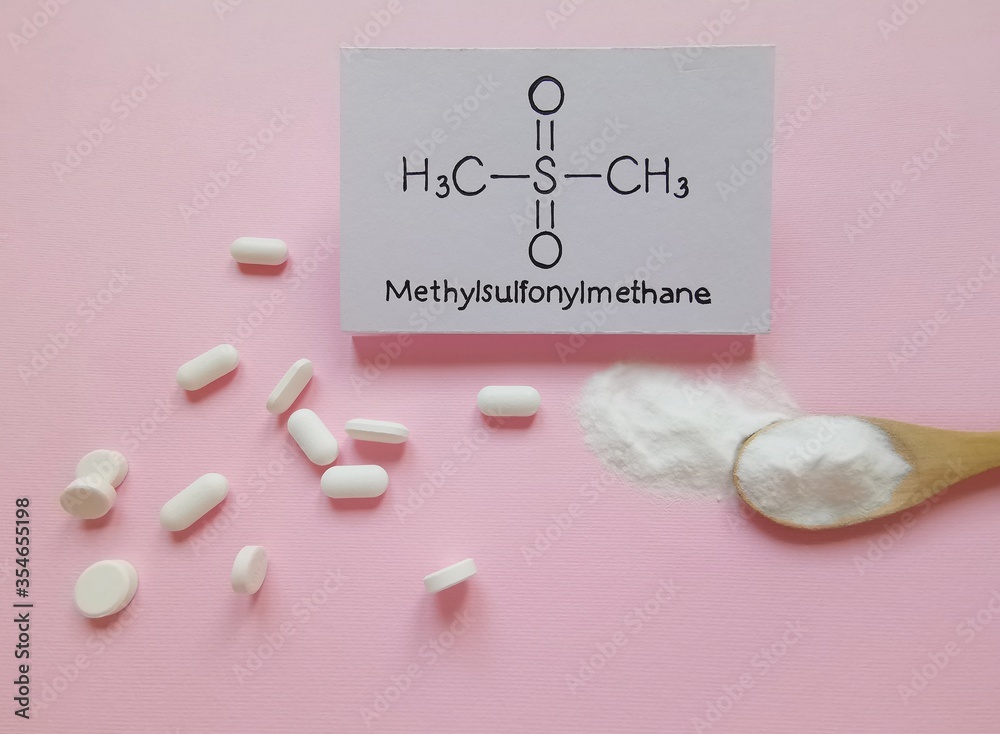 Structural chemical formula of methylsulfonylmethane (MSM or dimethyl