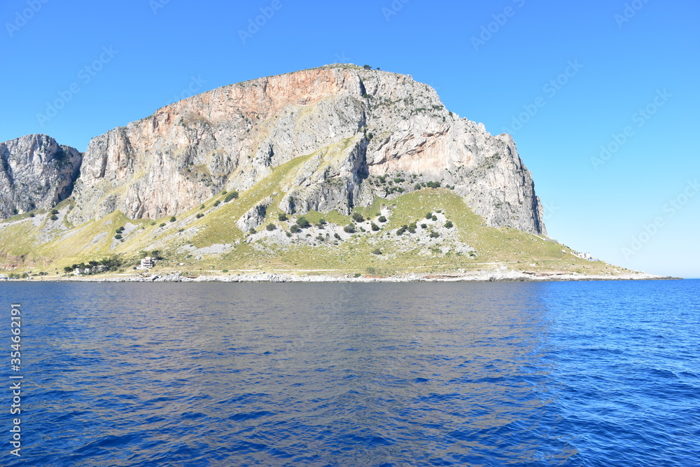 Massiccio del GALLO. Capo Callo Palermo, Sicilia Massiccio del GALLO. Capo Callo Palermo, Sicilia