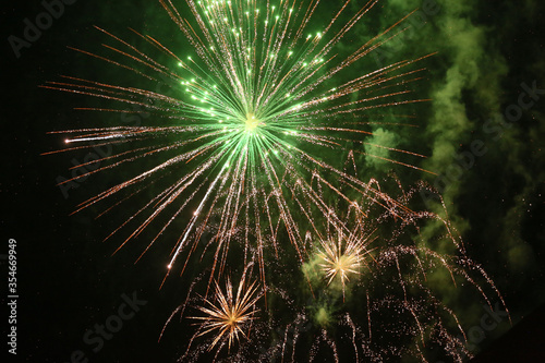 FOGOS DE ARTIFICIO