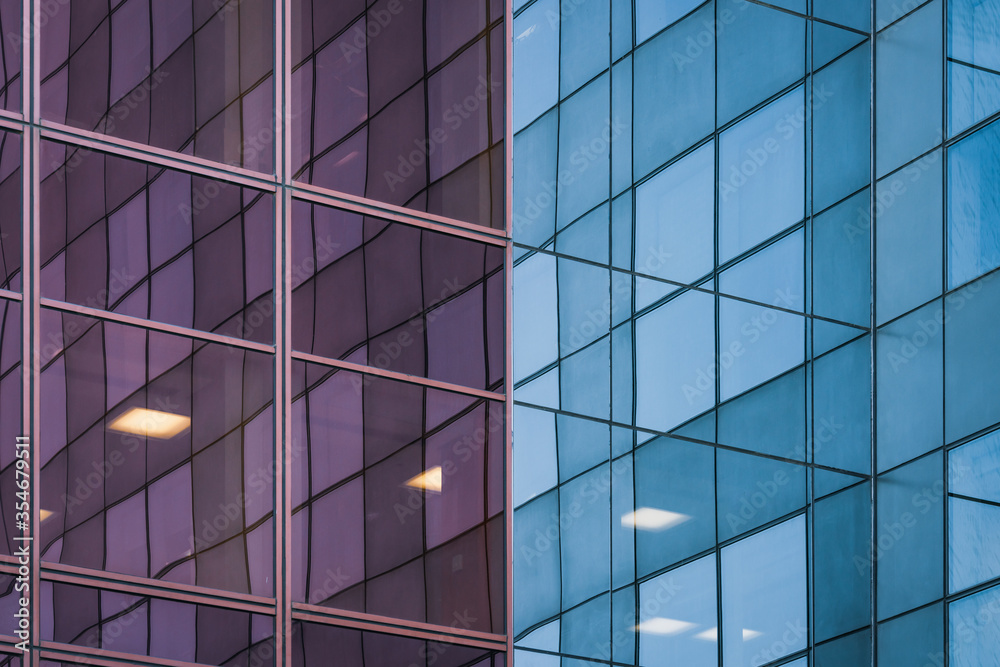 Obraz premium Reflections on a glass facade