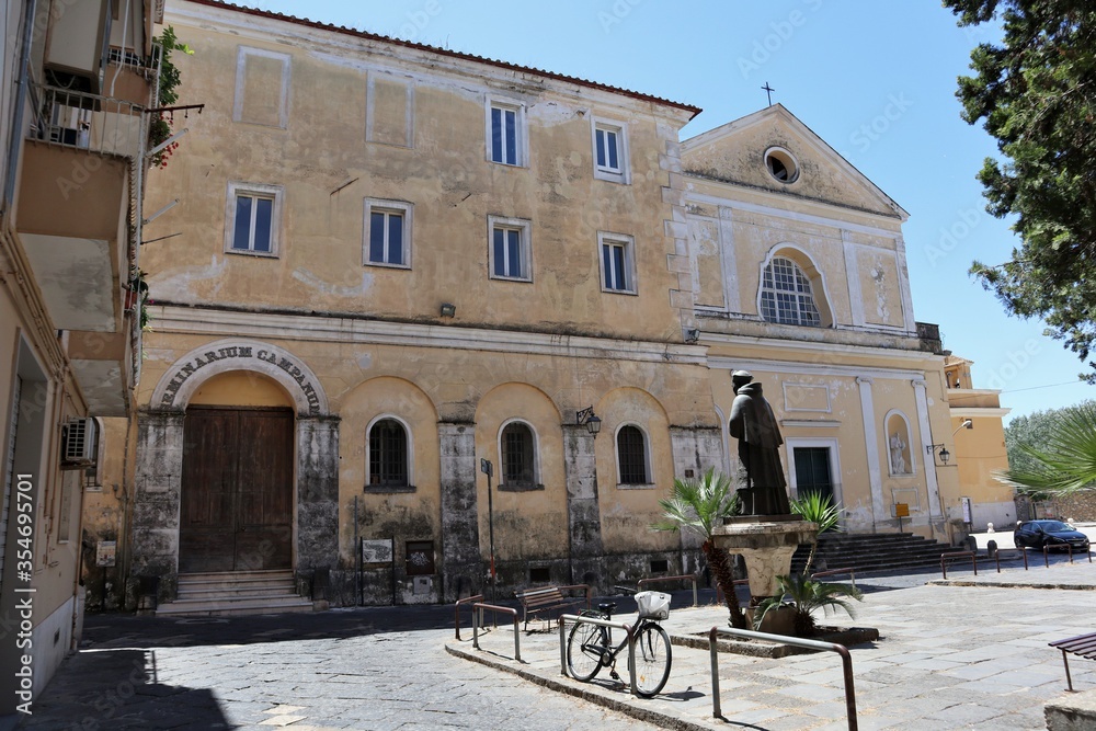 Capua - Chiesa di Montevergine e Seminario Campano