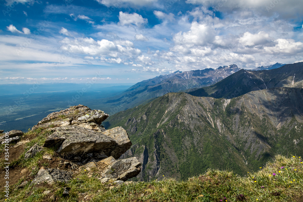 Fototapeta premium view of the Sayan Mountains in the Tunka Valley