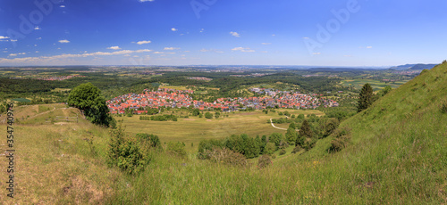 Aussicht vom Jusi auf Kohlberg bei Neuffen photo