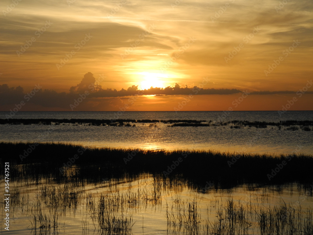 Obraz premium Sunset Lake 2