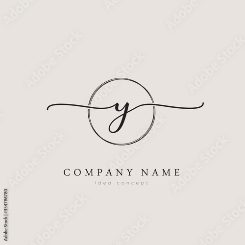 Initial Letter Logo Vector EPS10