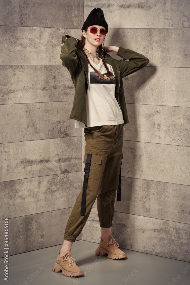 Obraz premium military fashion for youth