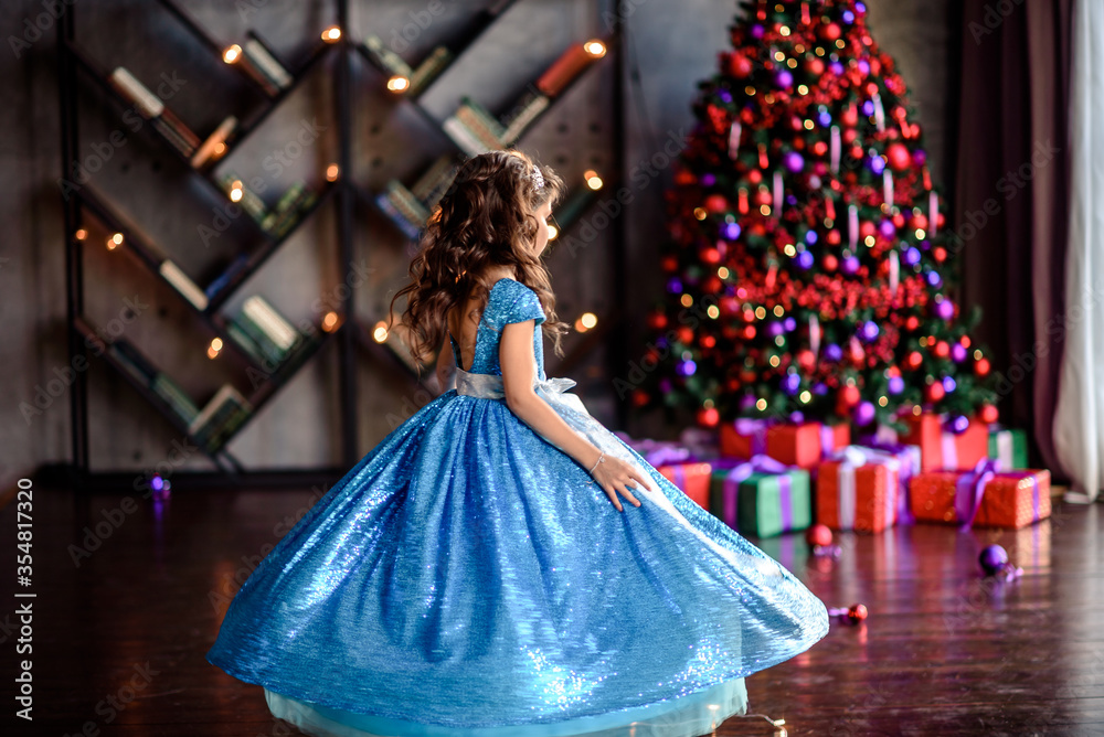 Obraz premium Happy Little girl smiling