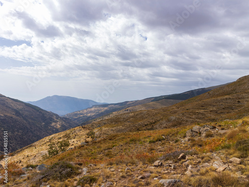 walk through the Sierra Nevada mountains  © Javier
