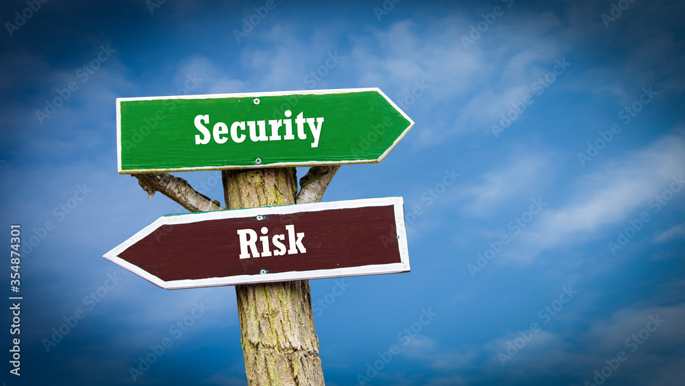Fototapeta premium Street Sign to Security versus Risk