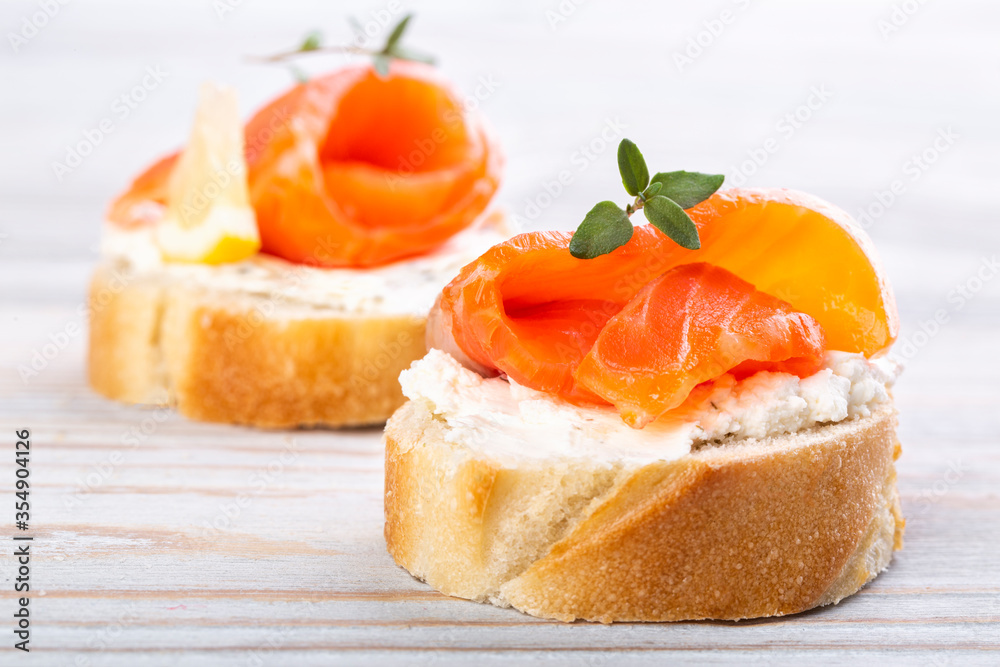 Mini salmon sandwiches Mini salmon sandwiches
