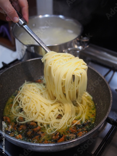spaghetti con le cozze
