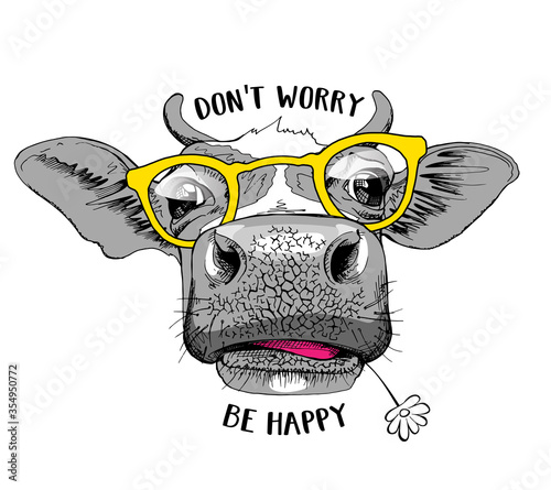 Cute cow in a yellow glasses and with a Chamomile flower. Don't worry be happy - lettering quote. Humor card, t-shirt composition, hand drawn style print. Vector illustration.