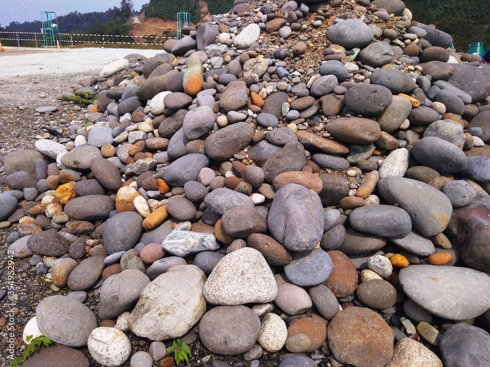 A collection of rounded stonnes A collection of rounded stonnes