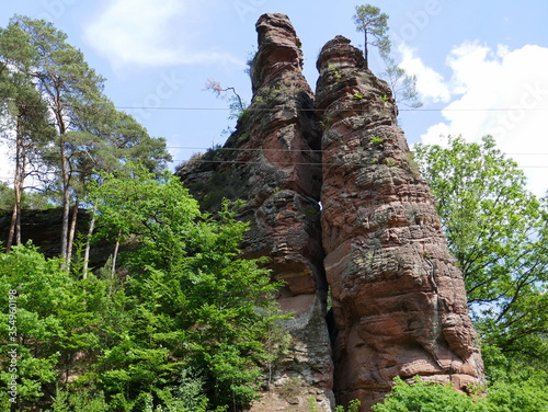 Braut und Bräutigam, zwei Felsen im Dahner Felsenland, Pfalz photo