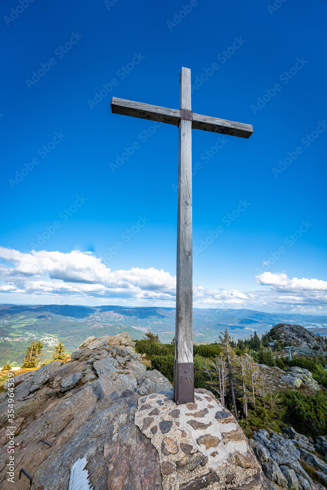 Großer Arber Gipfelkreuz | Berg | Berge | Der König im Bayerischen Wald | Urlaub | Tourismus Großer Arber Gipfelkreuz | Berg | Berge | Der König im Bayerischen Wald | Urlaub | Tourismus