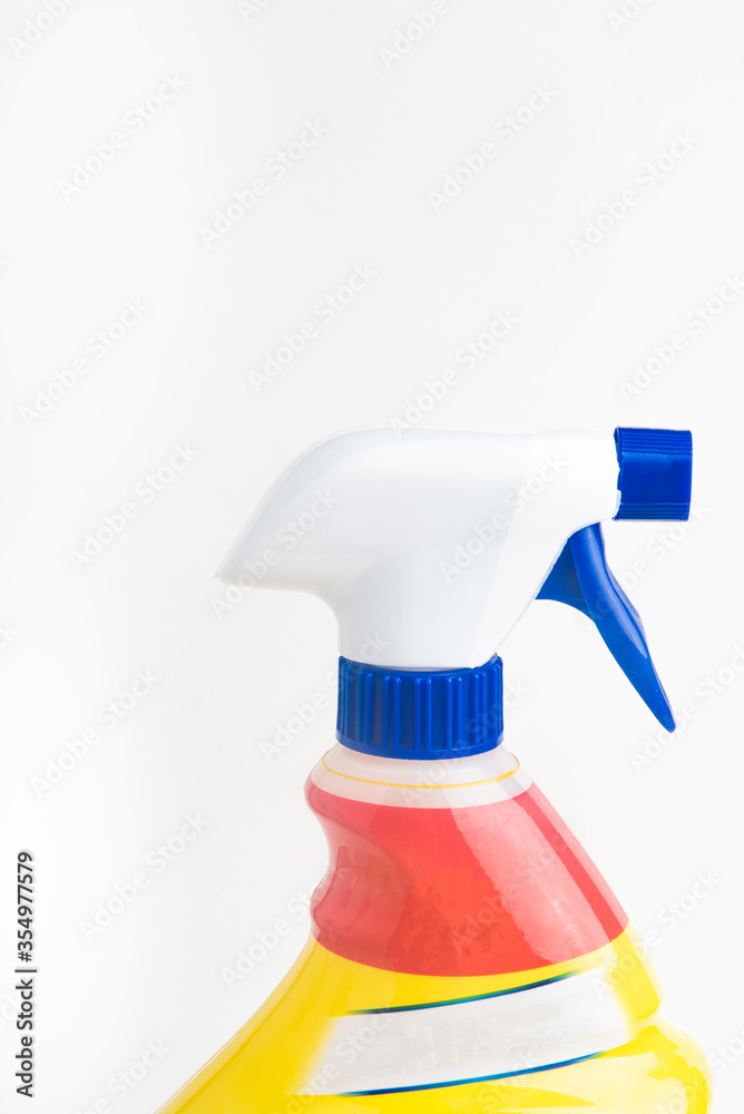 3-Color Red, White & Blue Liquid Spray Bottle 3-Color Red, White & Blue Liquid Spray Bottle