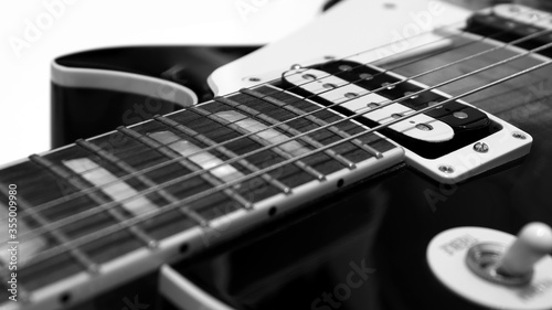 Electric guitar