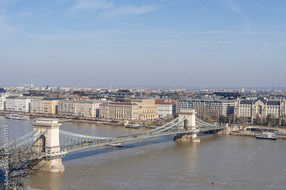 View of Szenchenyi Chain bridge over Danube river in Budapest winter