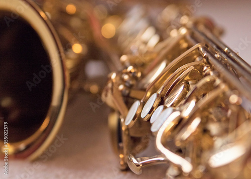 close up of a golden saxophone