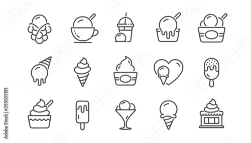 Ice cream line icons set. Frozen yogurt, Vanilla sundae, bubble waffle. Sweet dessert food, milkshake with ice cream, sundae icons. Smoothie drink, frozen coffee, sorbet wafer. Linear set. Vector