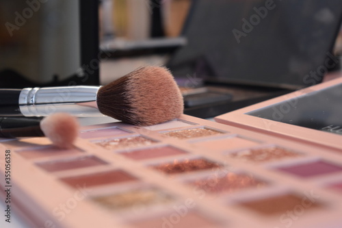 make up brushes
