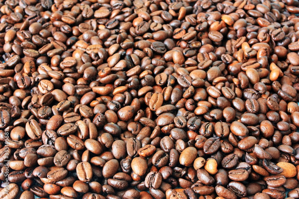 Coffee beans lie on the table Coffee beans lie on the table