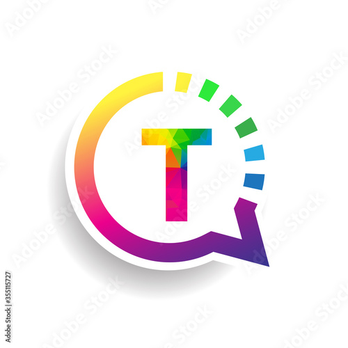 Fototapeta Naklejka Na Ścianę i Meble -  logo T letter colorful on circle chat icon. Vector design for your logo application for company identity.